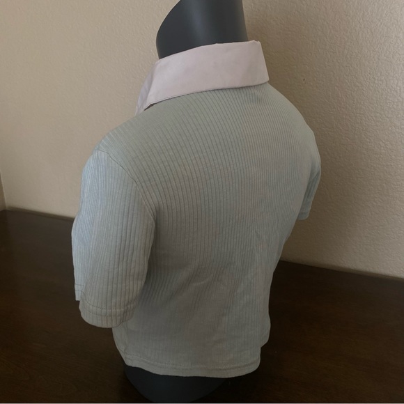 mint green top - Picture 4 of 6